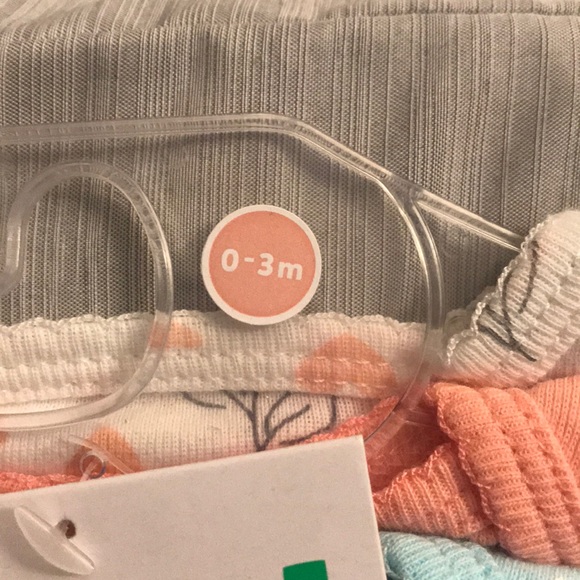 Carter’s / child of mine by Carter’s bodysuits - Picture 5 of 9